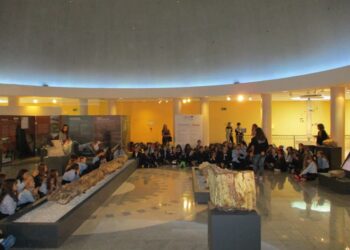 Οι μαθητές της ΣΤ΄ Δημοτικού στο Πλανητάριο